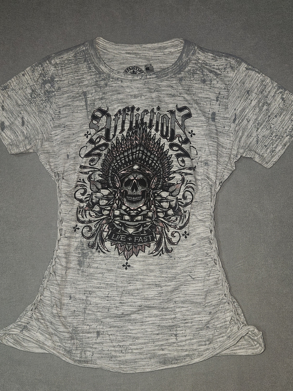 Affliction Women's Gray Graphic Tee - Live Fast Skull